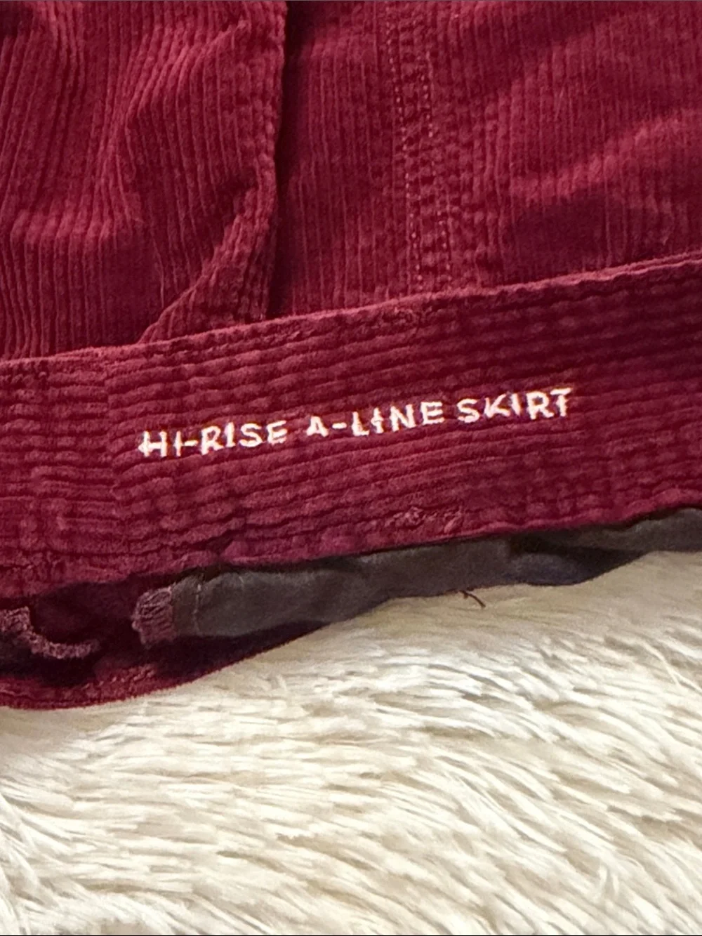 American Eagle Outfitters Burgundy Corduroy Button-Front Mini Skirt - Picture 4 of 5